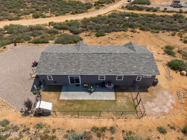 1235 N HARVEST Road, Dewey, AZ 86327