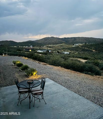 1235 N HARVEST Road, Dewey, AZ 86327