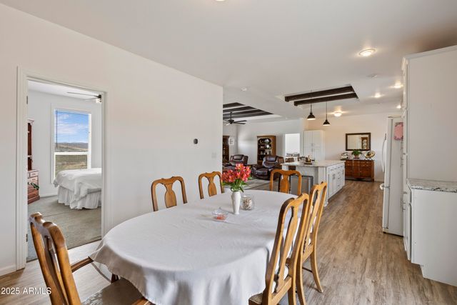 1235 N HARVEST Road, Dewey, AZ 86327