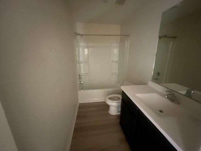 11042 Hillside Creek Drive, Humble, TX 77396