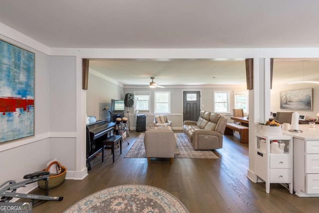 1585 Jimmy Dodd Road, Buford, GA 30518