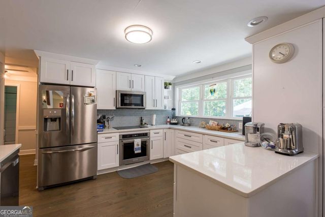 1585 Jimmy Dodd Road, Buford, GA 30518