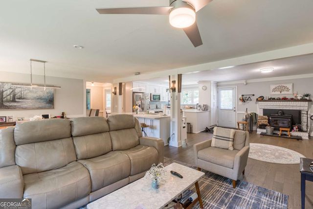 1585 Jimmy Dodd Road, Buford, GA 30518