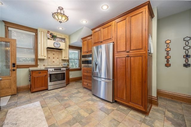 630 3rd Street, Marietta, OH 45750