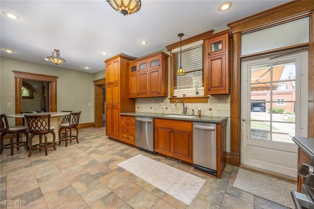 630 3rd Street, Marietta, OH 45750