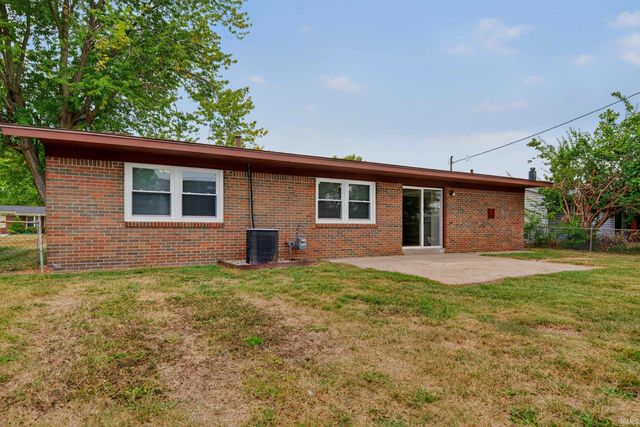 1516 BELVEDERE Drive, Kokomo, IN 46902