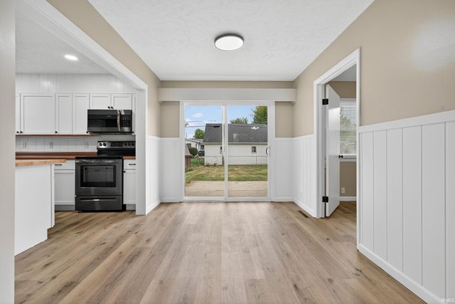 1516 BELVEDERE Drive, Kokomo, IN 46902