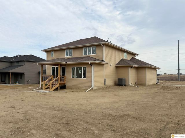 5504 N 205 Street, Elkhorn, NE 68022