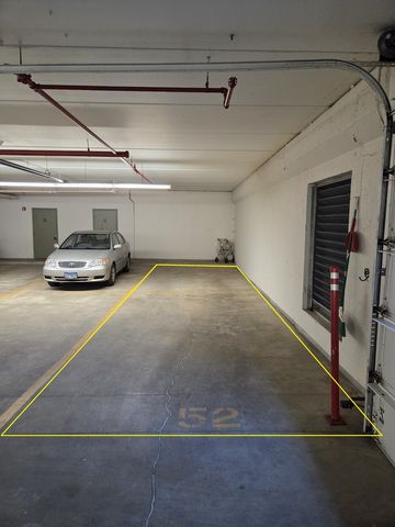 6815 N Milwaukee Avenue 210, Niles, IL 60714