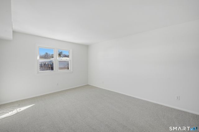 11 Bradley Circle A, Enfield, CT 06082