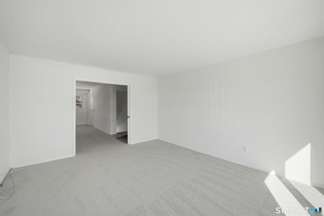 11 Bradley Circle A, Enfield, CT 06082