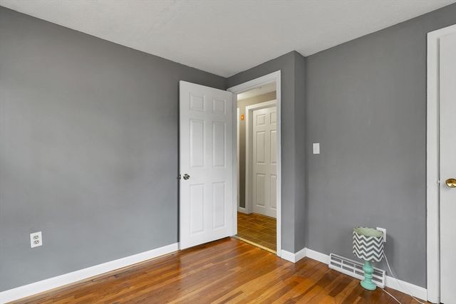 1 Mt Paul Road, Tyngsborough, MA 01879