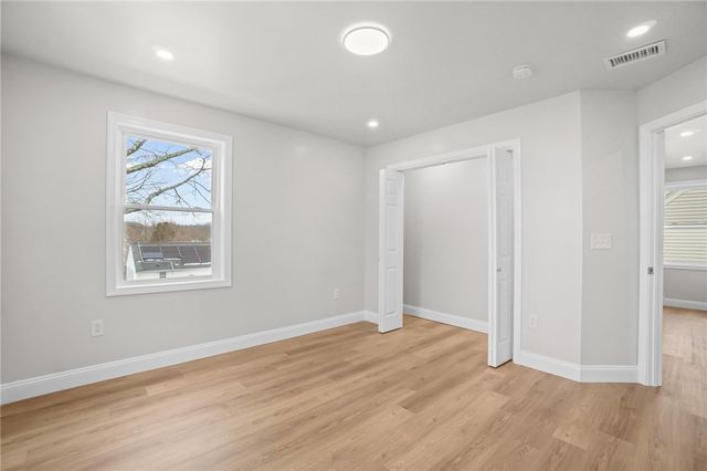 354 Jastram Street, Providence, RI 02908