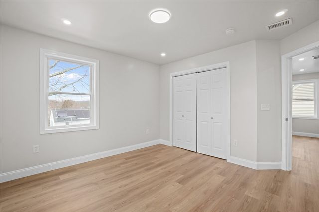 354 Jastram Street, Providence, RI 02908