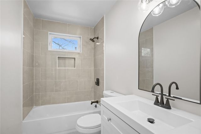 354 Jastram Street, Providence, RI 02908