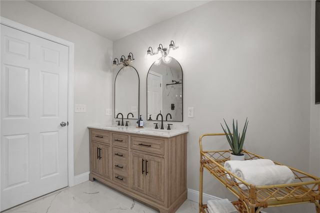 354 Jastram Street, Providence, RI 02908