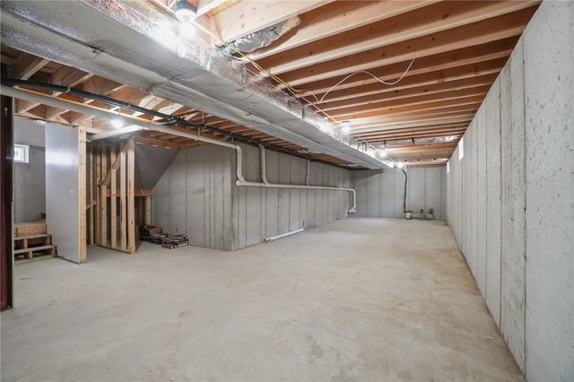 354 Jastram Street, Providence, RI 02908