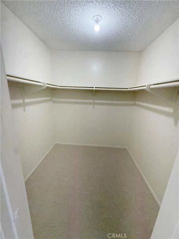 8744 Darby Avenue 14, Northridge, CA 91325
