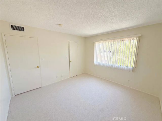 8744 Darby Avenue 14, Northridge, CA 91325