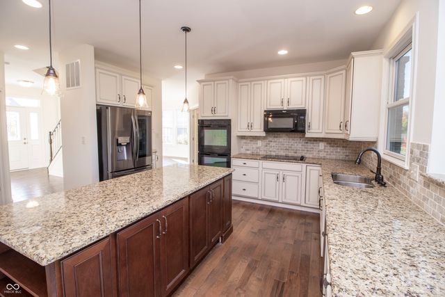 4844 Rustling Ridge Court, Noblesville, IN 46062