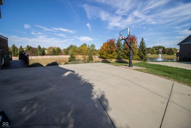 4844 Rustling Ridge Court, Noblesville, IN 46062