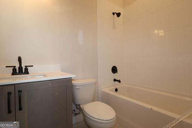 4820 Briscoe Drive, Cumming, GA 30028