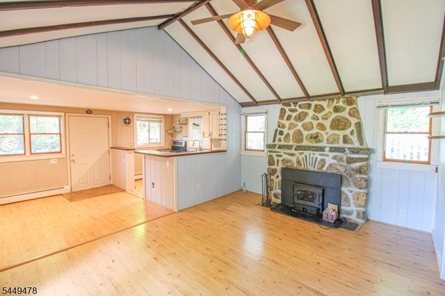 171 Glenside Trl, Byram Twp., NJ 07871