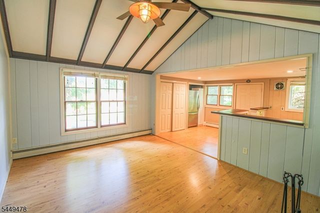 171 Glenside Trl, Byram Twp., NJ 07871