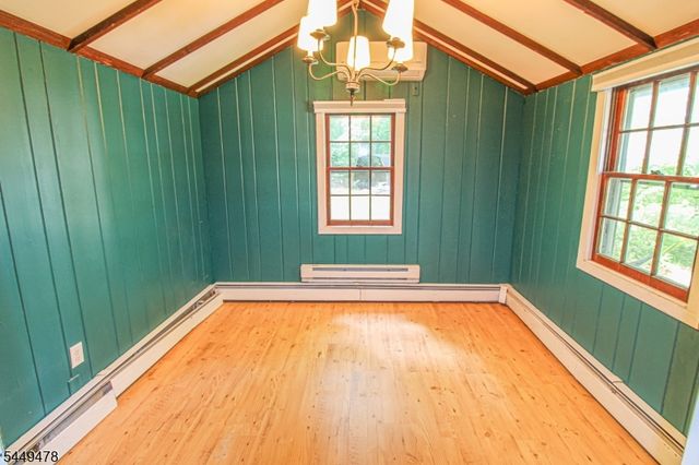 171 Glenside Trl, Byram Twp., NJ 07871