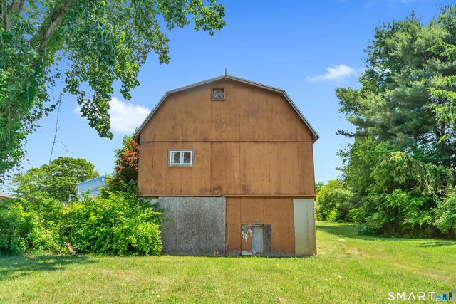 346 Hazelnut Hill Road, Groton, CT 06340