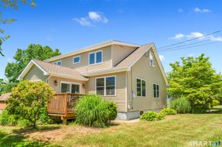 346 Hazelnut Hill Road, Groton, CT 06340