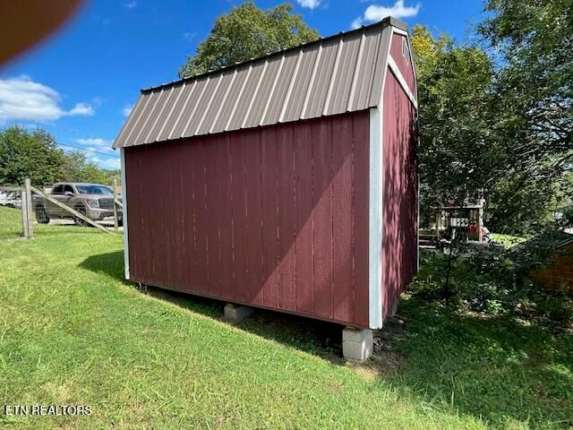 1509 Church St, White Pine, TN 37890