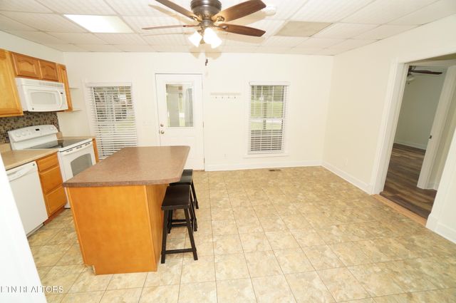 1509 Church St, White Pine, TN 37890