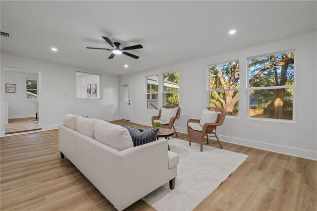 283 Jackson Boulevard, Mobile, AL 36609