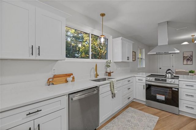 283 Jackson Boulevard, Mobile, AL 36609