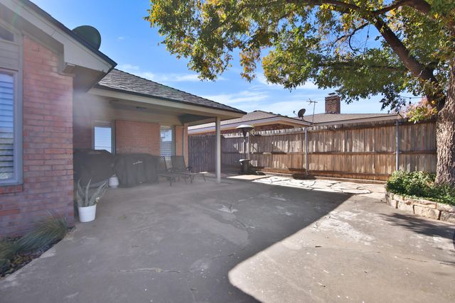 17 Comanche Lane, Ransom Canyon, TX 79366