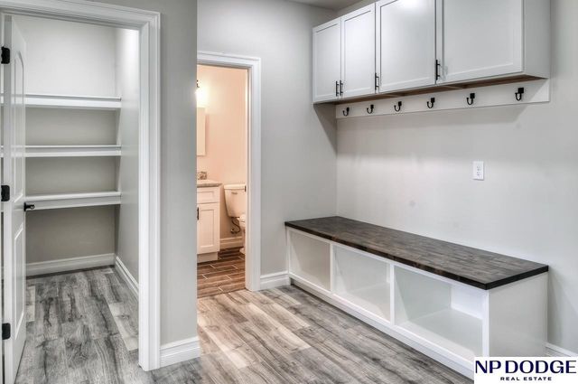 5001 Helwig Avenue, Papillion, NE 68133