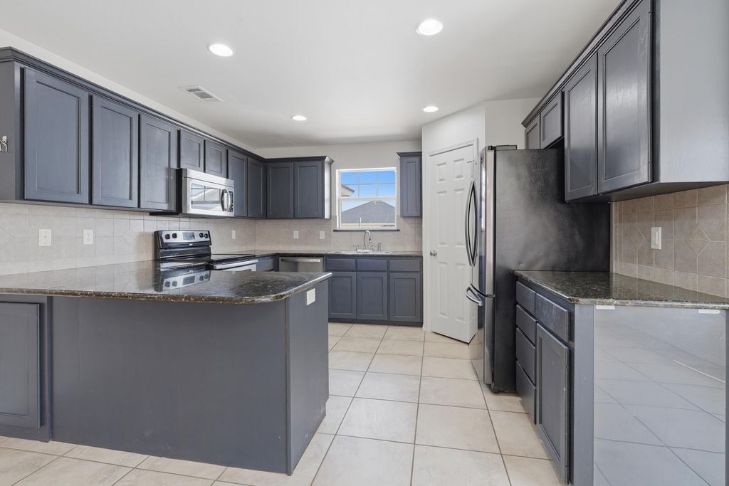 Image 10 of property listing at 4122 Harmony Lane, San Angelo, TX 76904