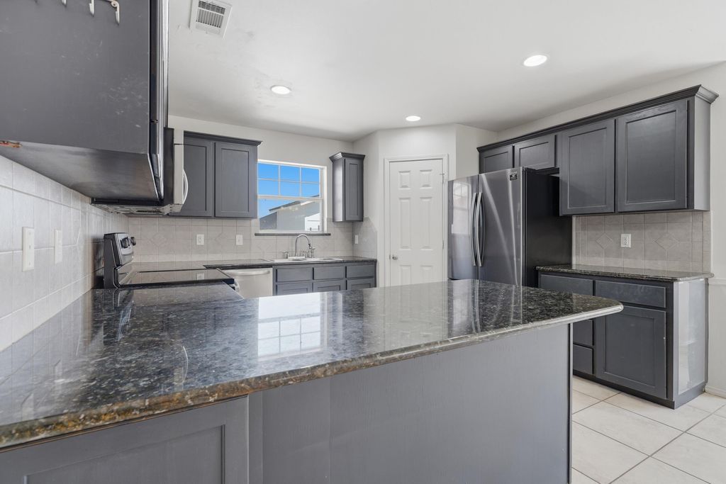 Image 13 of property listing at 4122 Harmony Lane, San Angelo, TX 76904