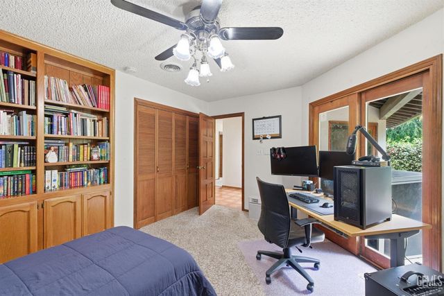 249 Moon Ranch Street, Bakersfield, CA 93314