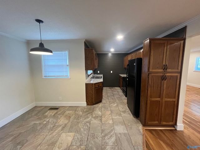 1800 Smith Street SW, Hartselle, AL 35640