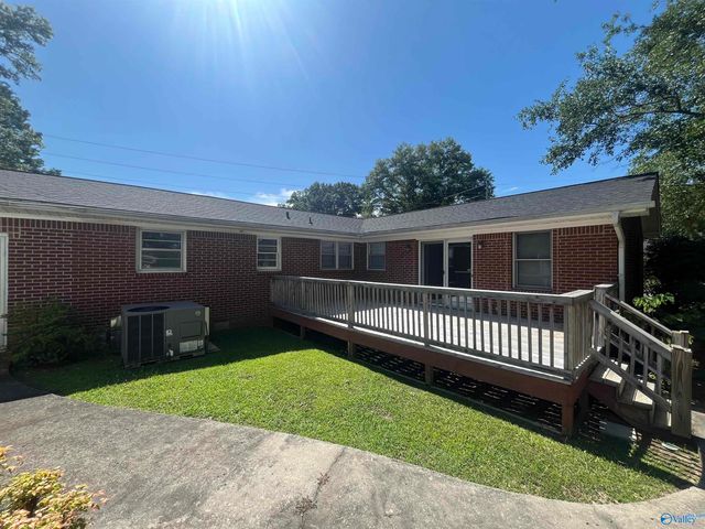 1800 Smith Street SW, Hartselle, AL 35640