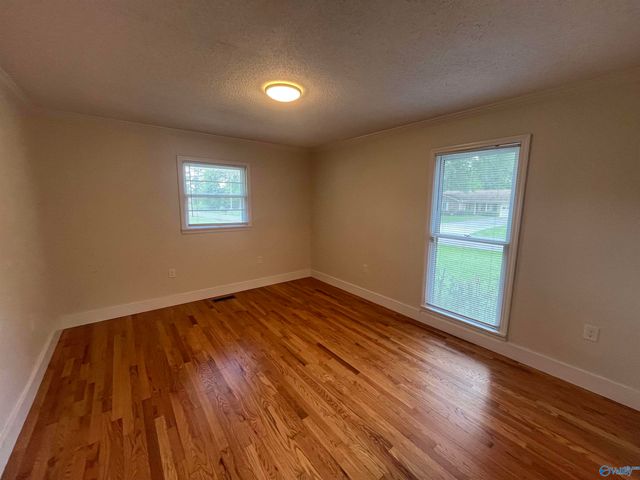 1800 Smith Street SW, Hartselle, AL 35640