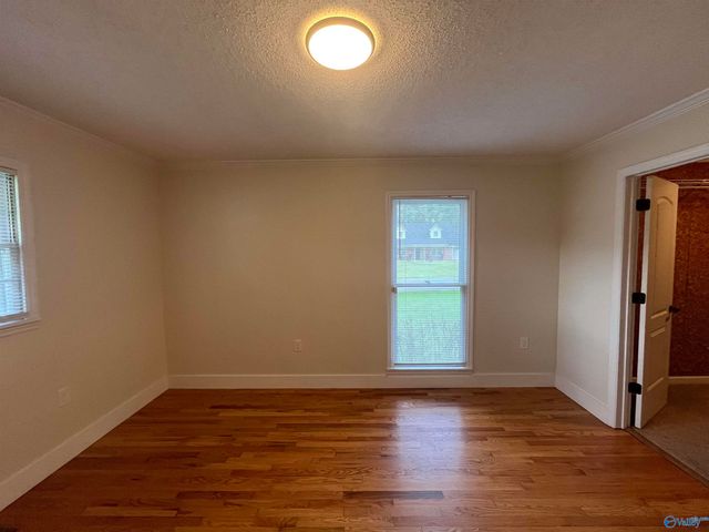 1800 Smith Street SW, Hartselle, AL 35640