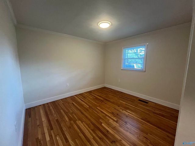 1800 Smith Street SW, Hartselle, AL 35640