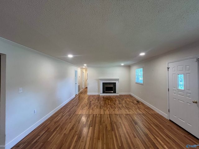 1800 Smith Street SW, Hartselle, AL 35640
