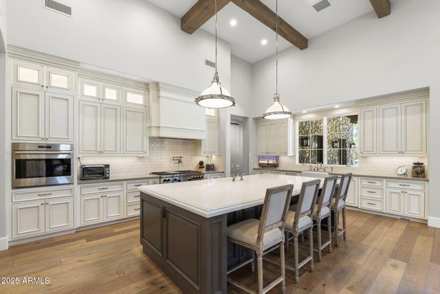 19300 N 100TH Way, Scottsdale, AZ 85255