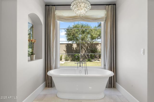 19300 N 100TH Way, Scottsdale, AZ 85255