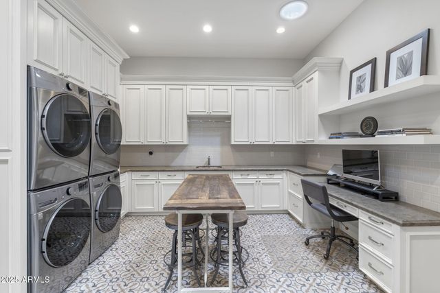 19300 N 100TH Way, Scottsdale, AZ 85255