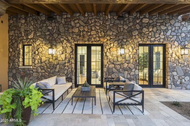 19300 N 100TH Way, Scottsdale, AZ 85255